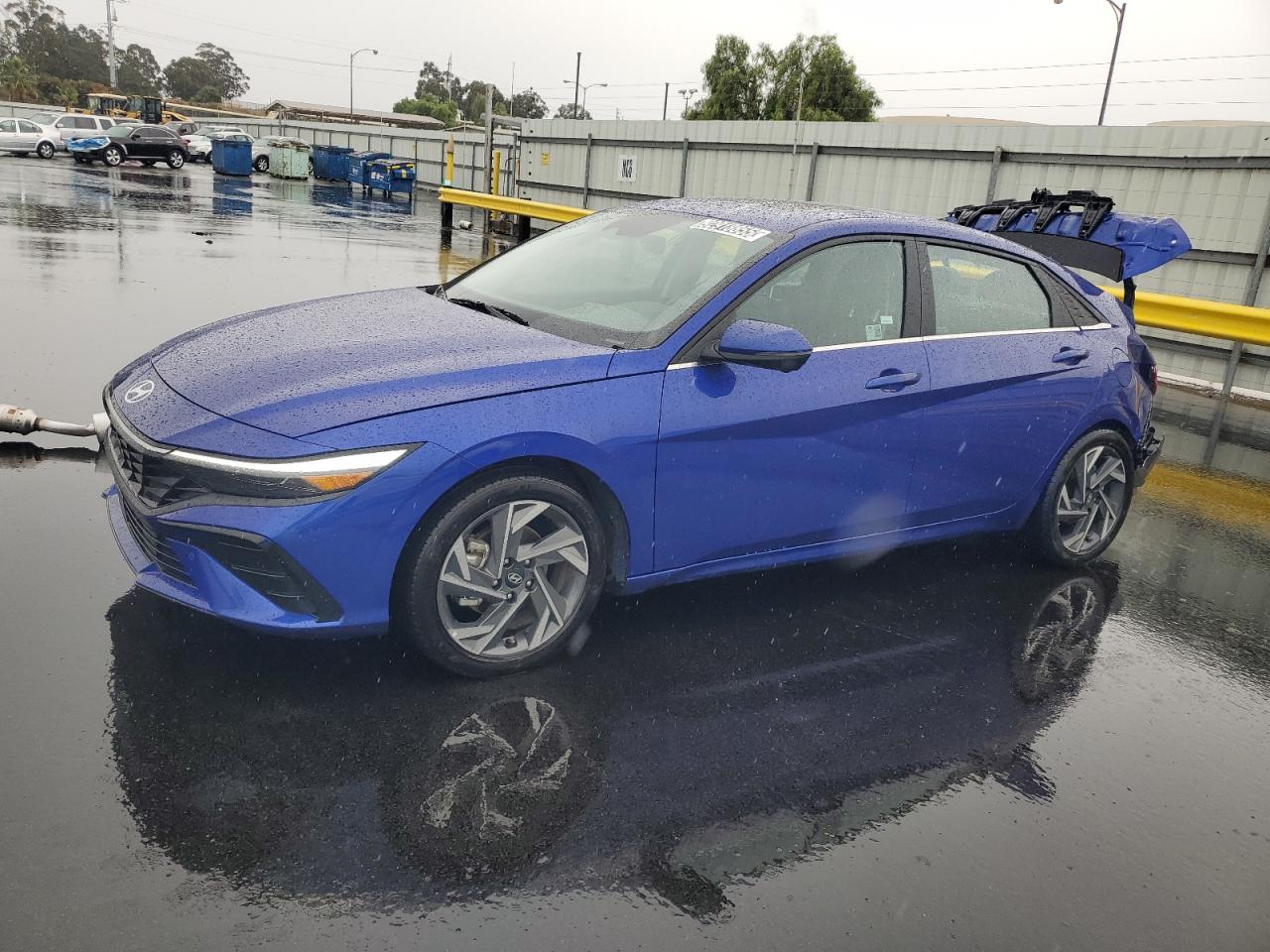 HYUNDAI ELANTRA LIMITED