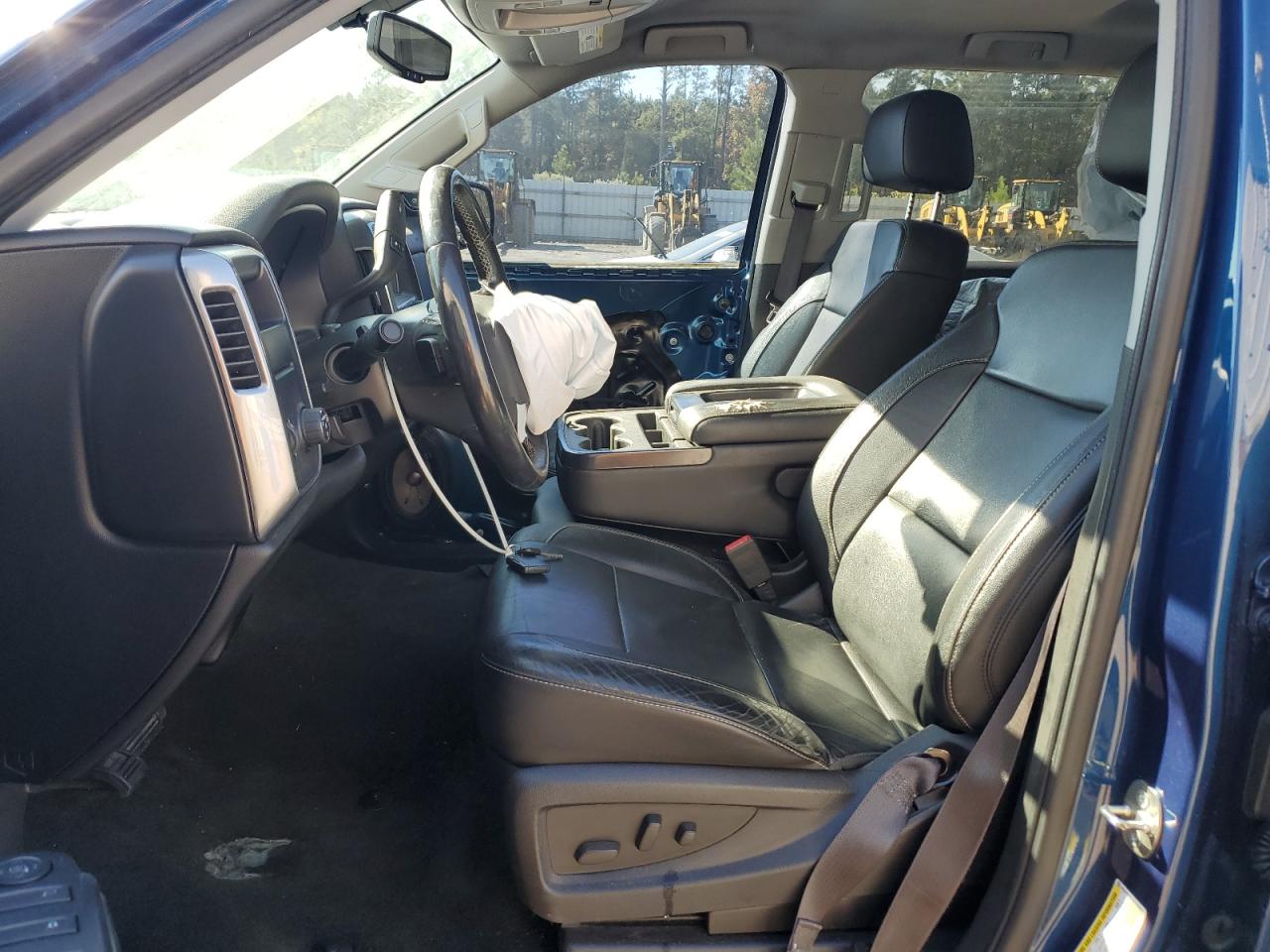 CHEVROLET SILVERADO C1500 LT