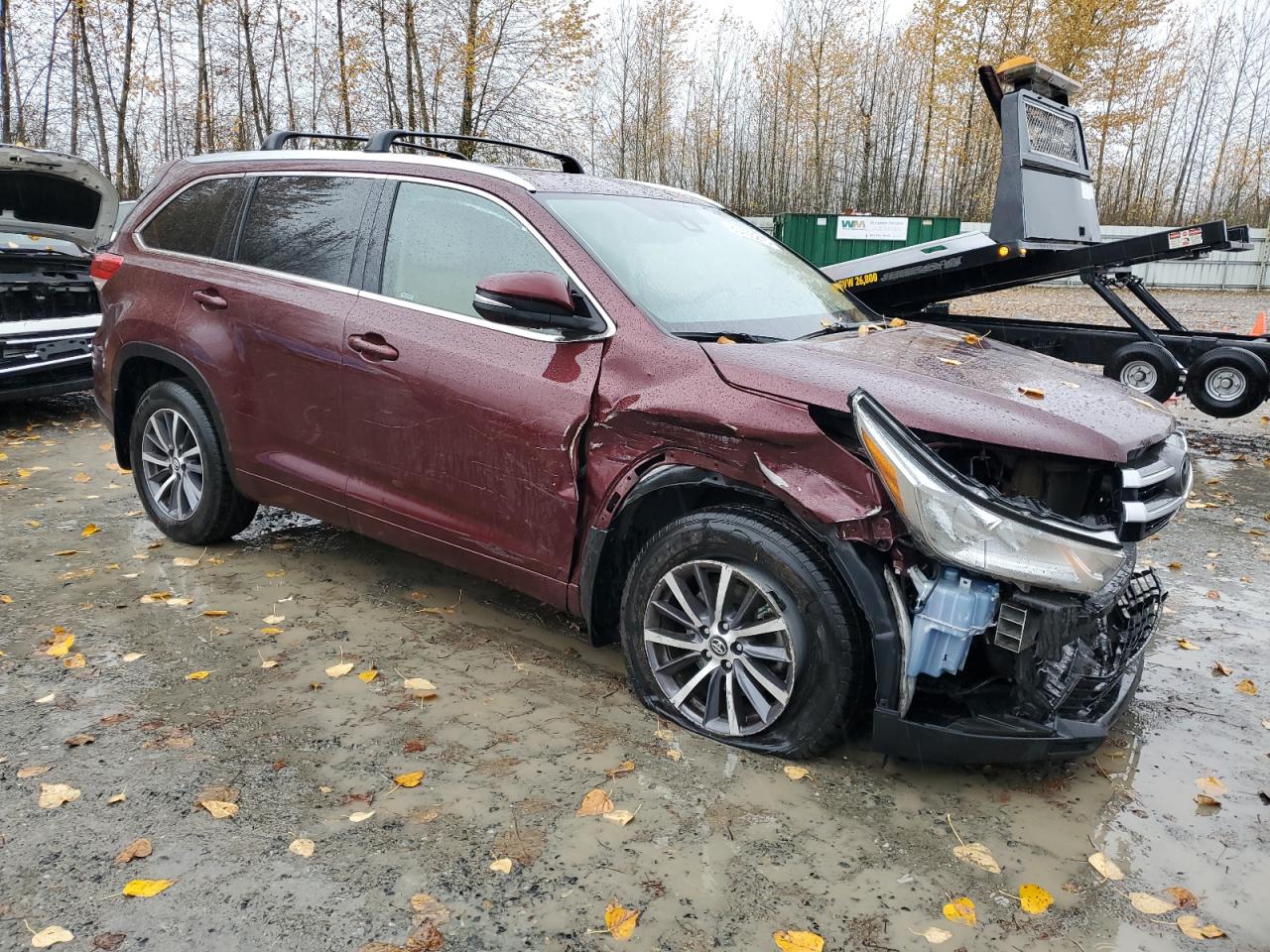 TOYOTA HIGHLANDER SE