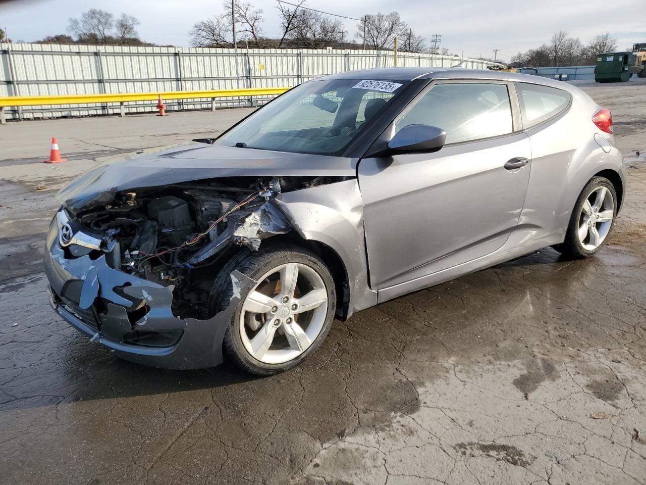 Lot #3291361156 2015 HYUNDAI VELOSTER