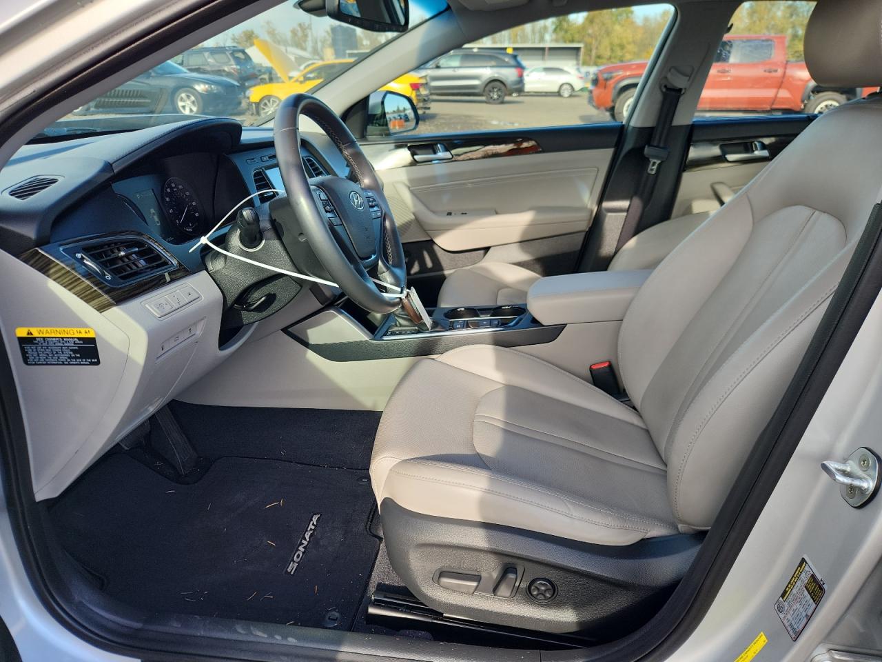 HYUNDAI SONATA HYBRID