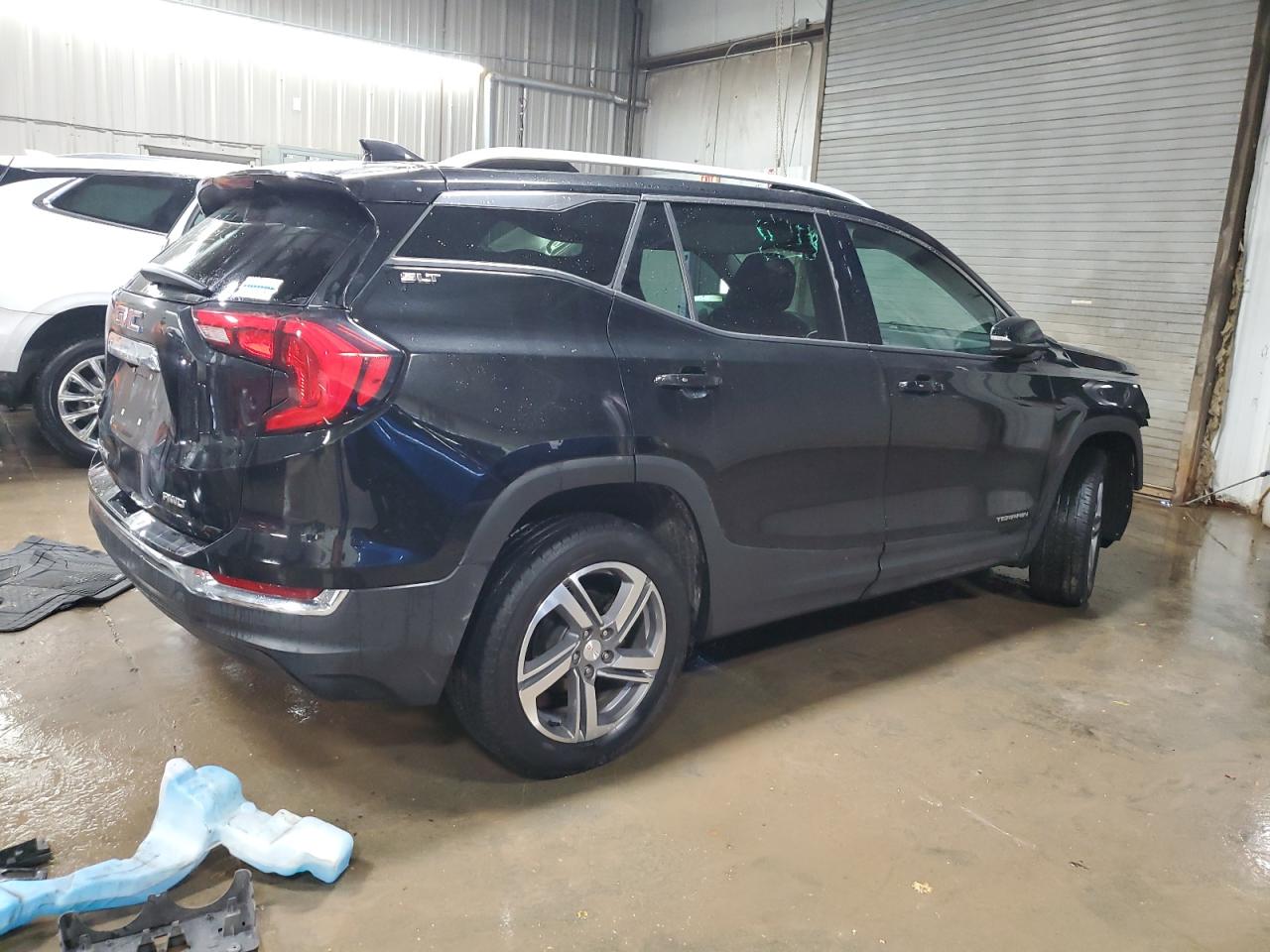 GMC TERRAIN SLT