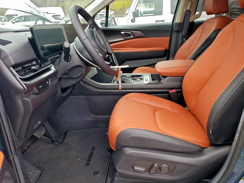 2025 KIA CARNIVAL S #3297870817