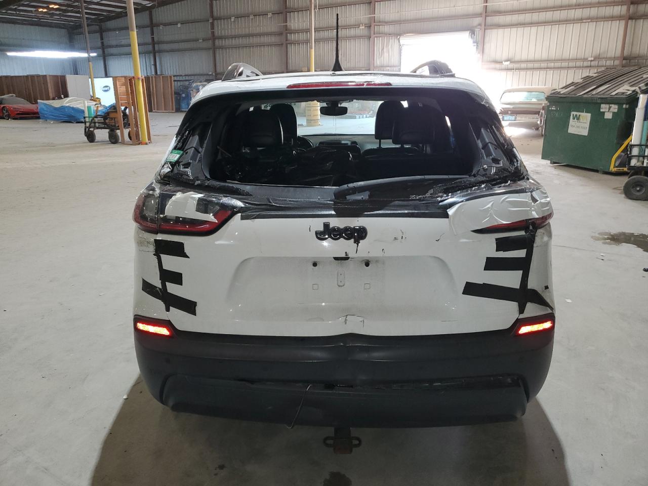 JEEP GRAND CHEROKEE LATITUDE PLUS