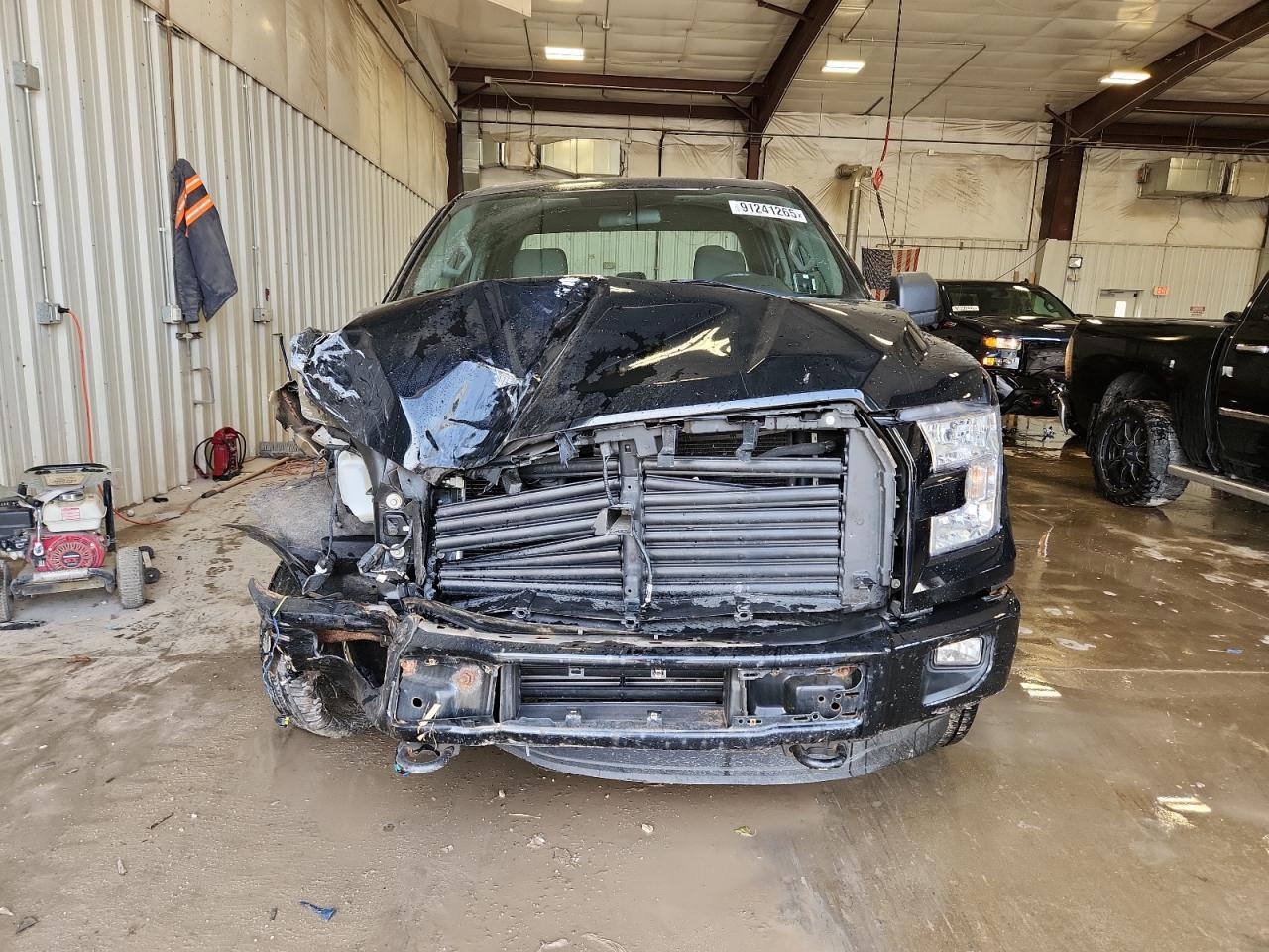 FORD F-150 SUPER CAB