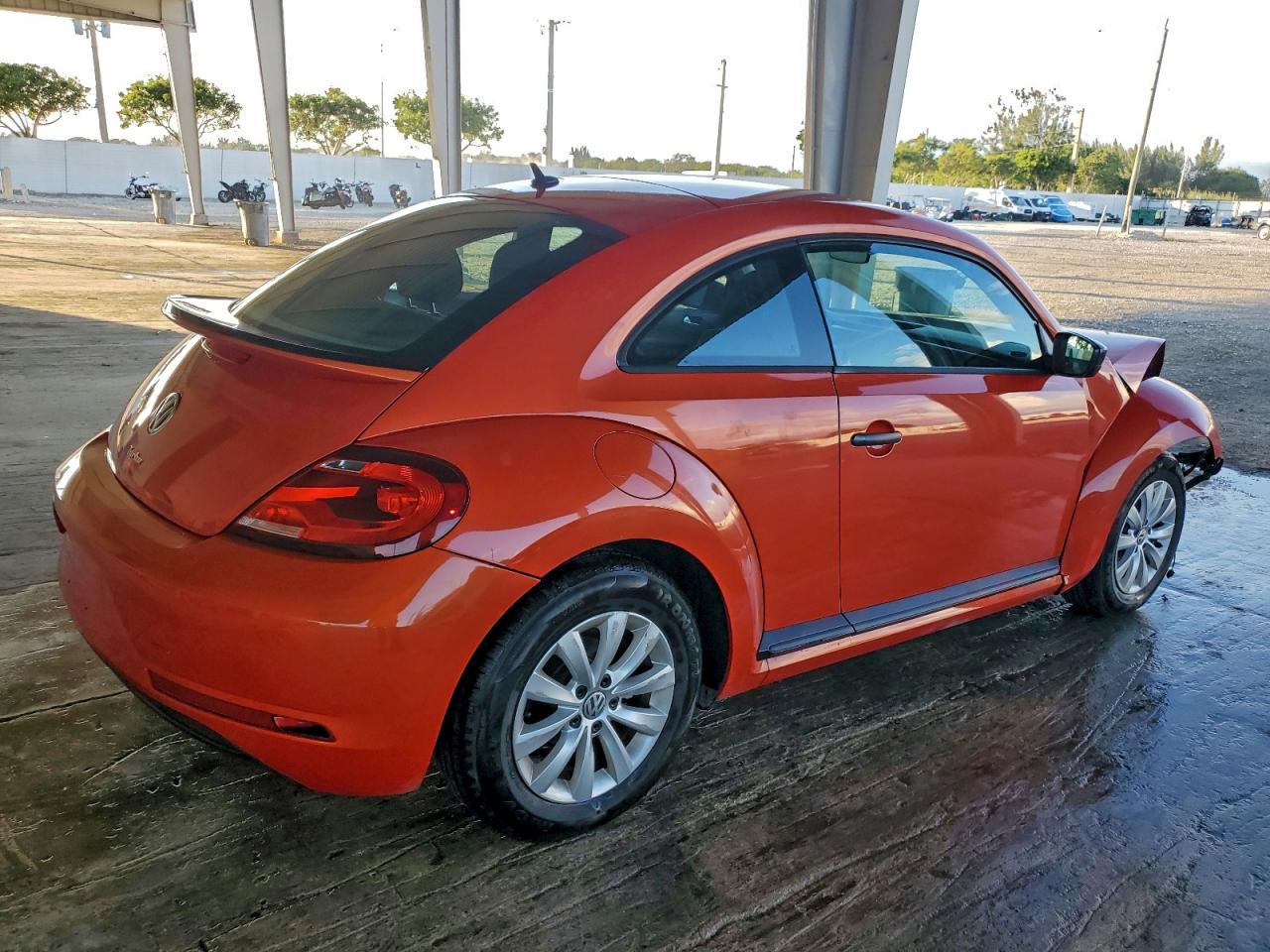 VOLKSWAGEN BEETLE 1.8T