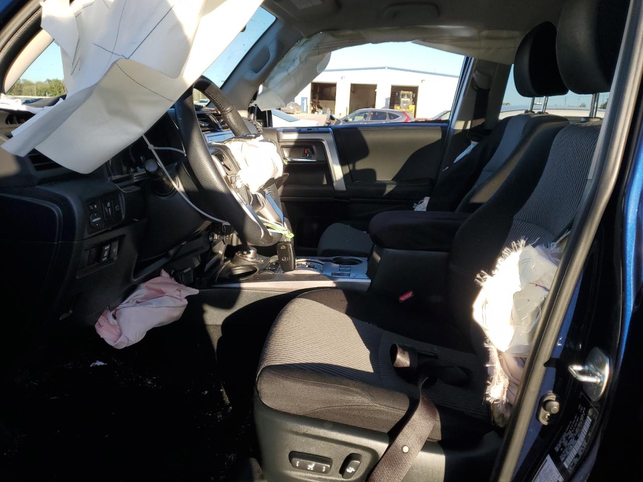 TOYOTA 4RUNNER SR5/SR5 PREMIUM