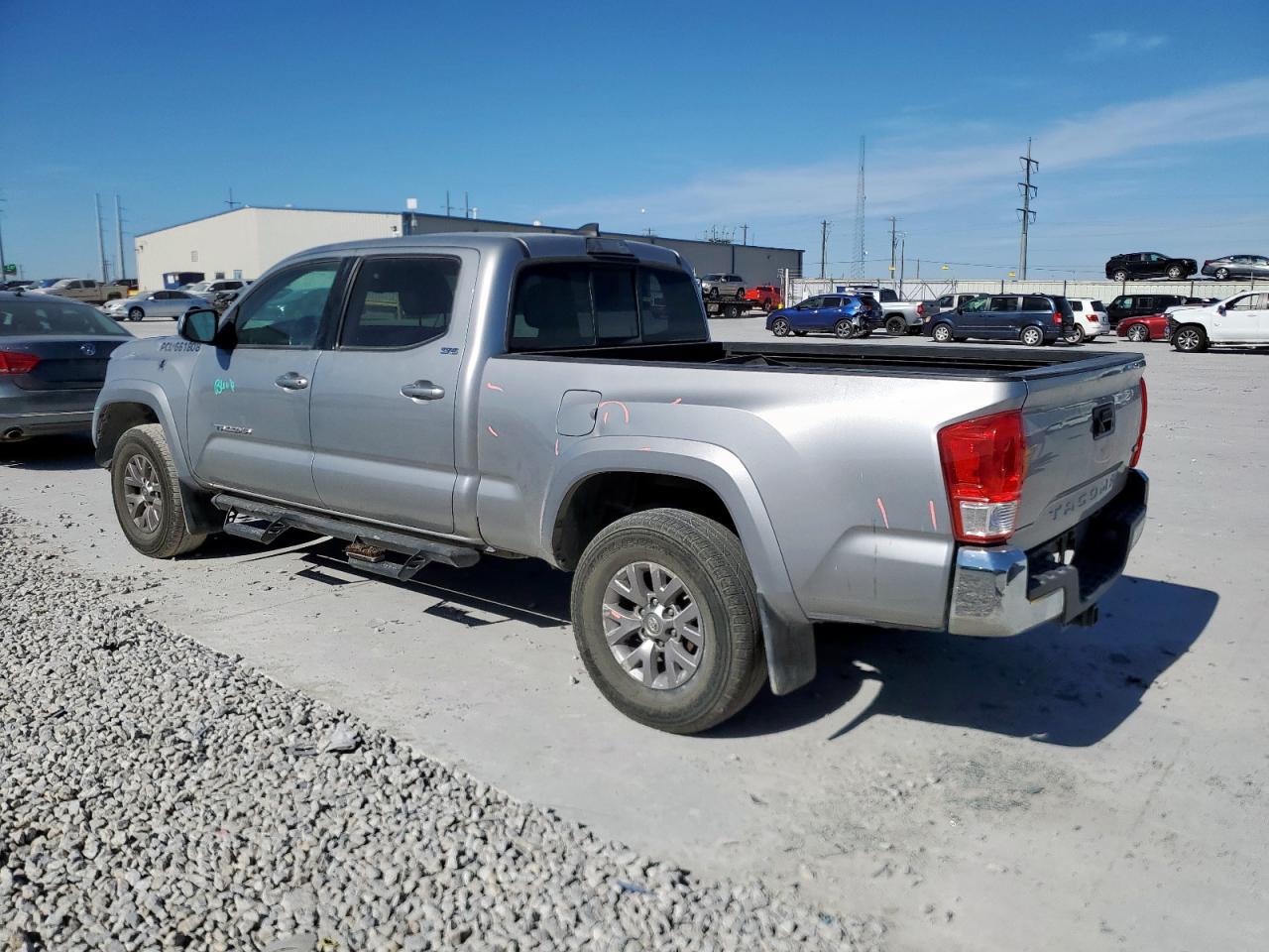TOYOTA TACOMA DOUBLE CAB