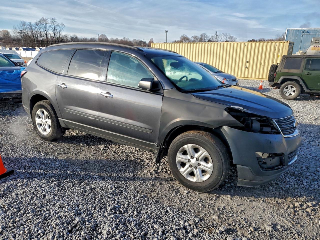 CHEVROLET TRAVERSE LS