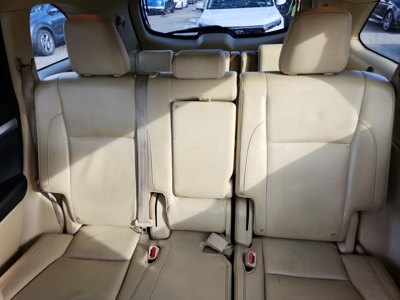 TOYOTA HIGHLANDER XLE