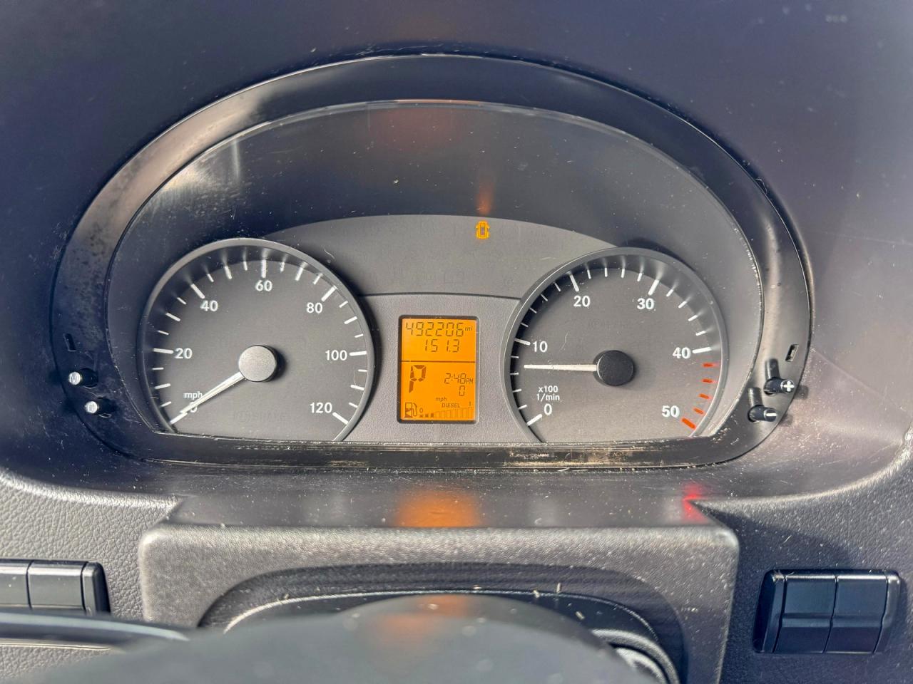 MERCEDES-BENZ SPRINTER 2500