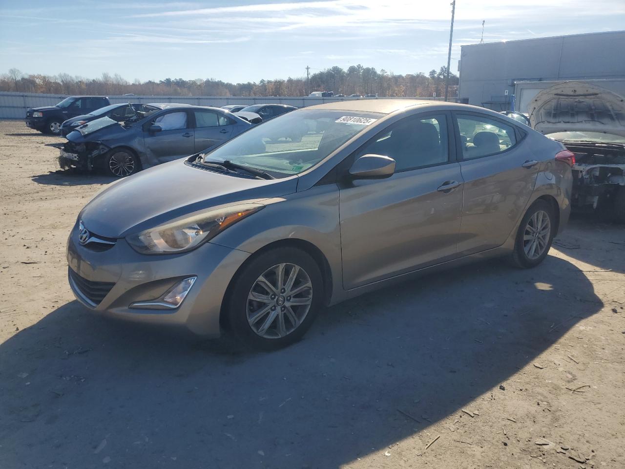 HYUNDAI ELANTRA SE