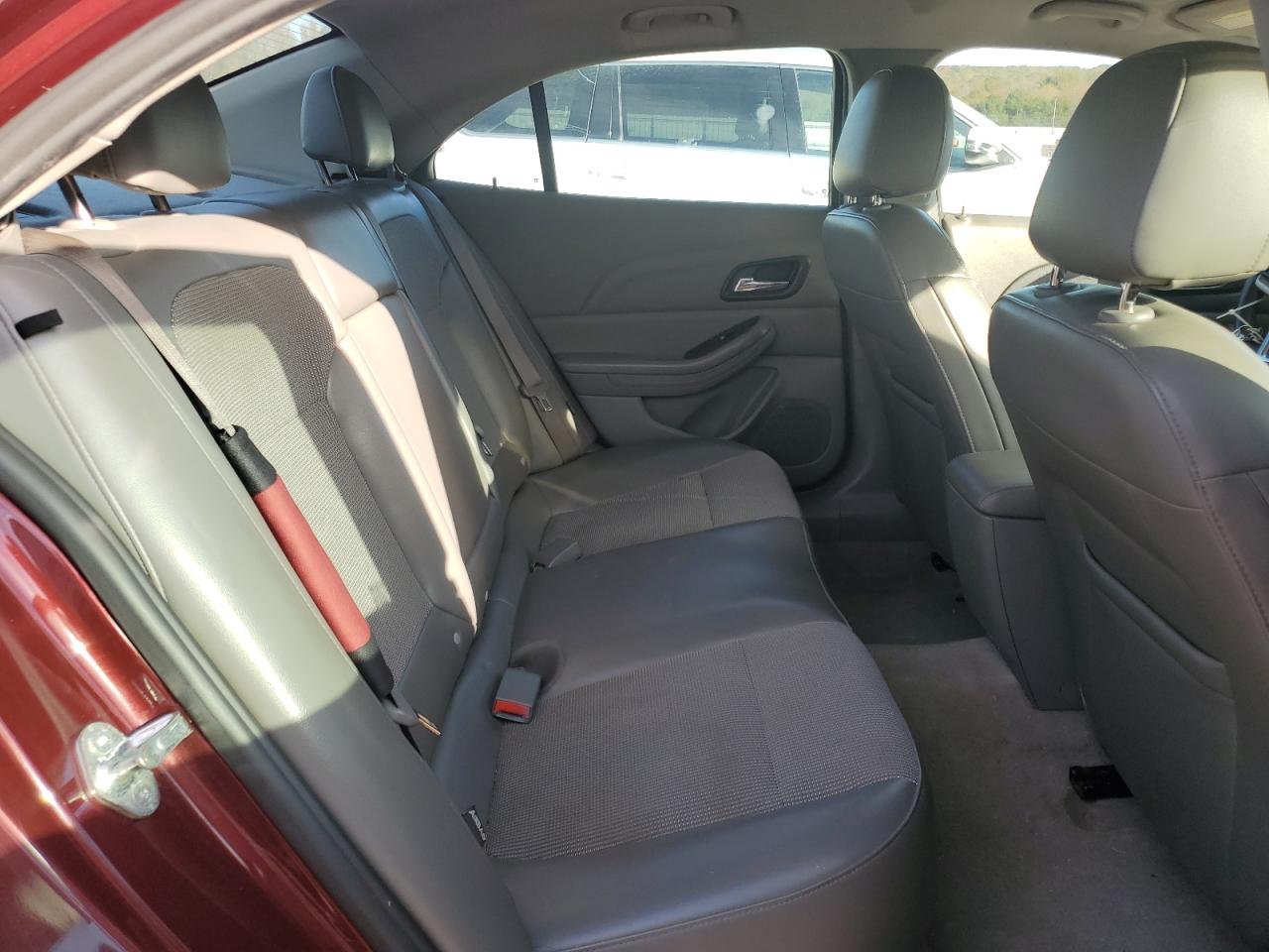 Lot #3301791364 2015 CHEVROLET MALIBU 2LT