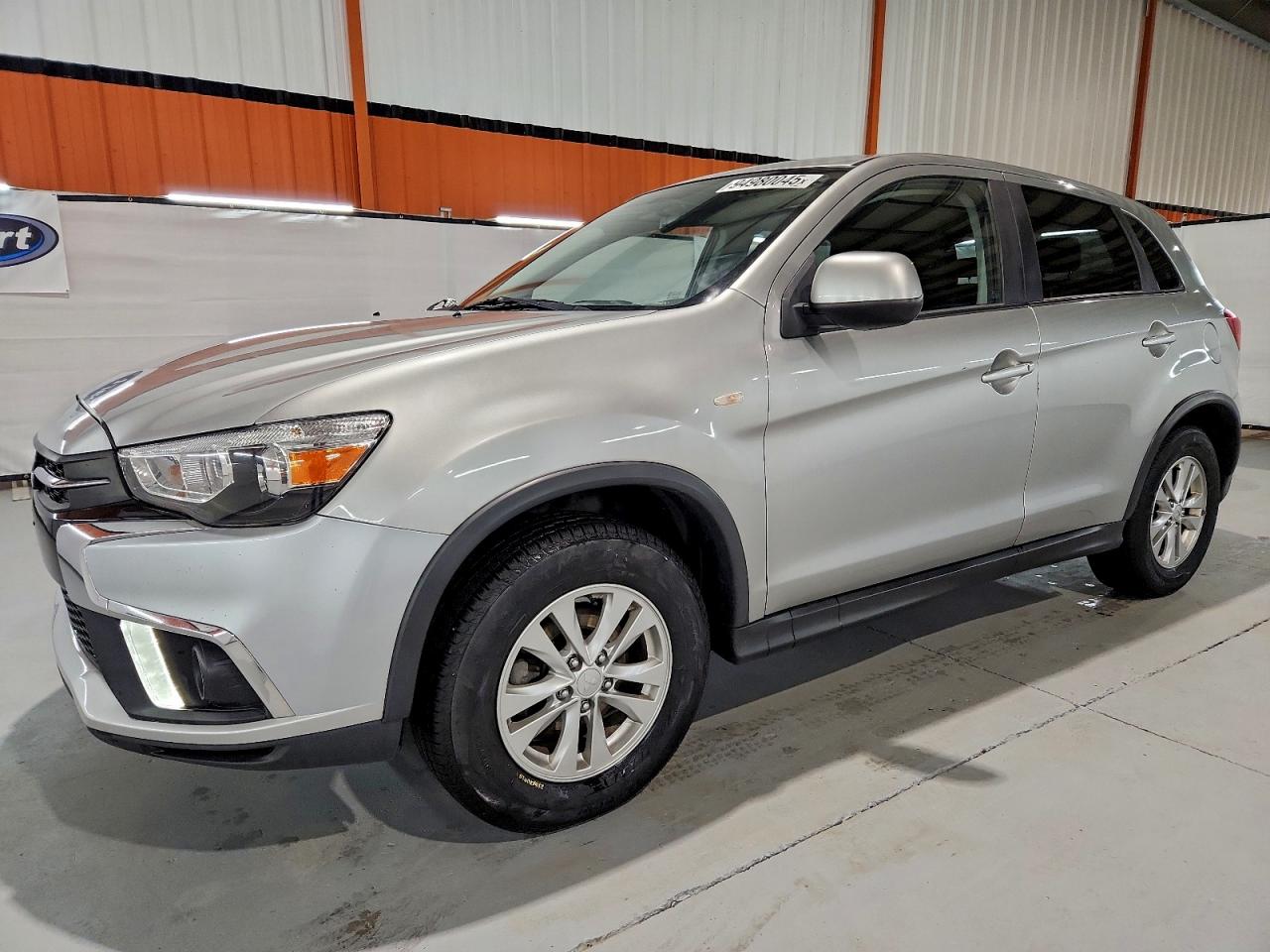 MITSUBISHI OUTLANDER SE