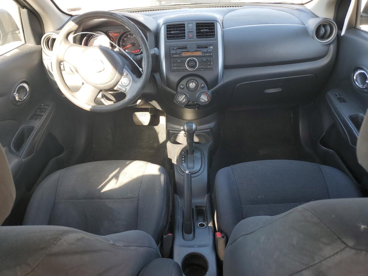 NISSAN VERSA S