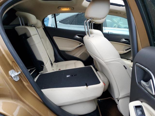 2018 MERCEDES-BENZ GLA 250 4M - WDCTG4GB7JJ457532