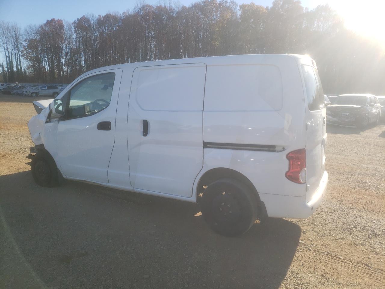 NISSAN NV200 2.5S