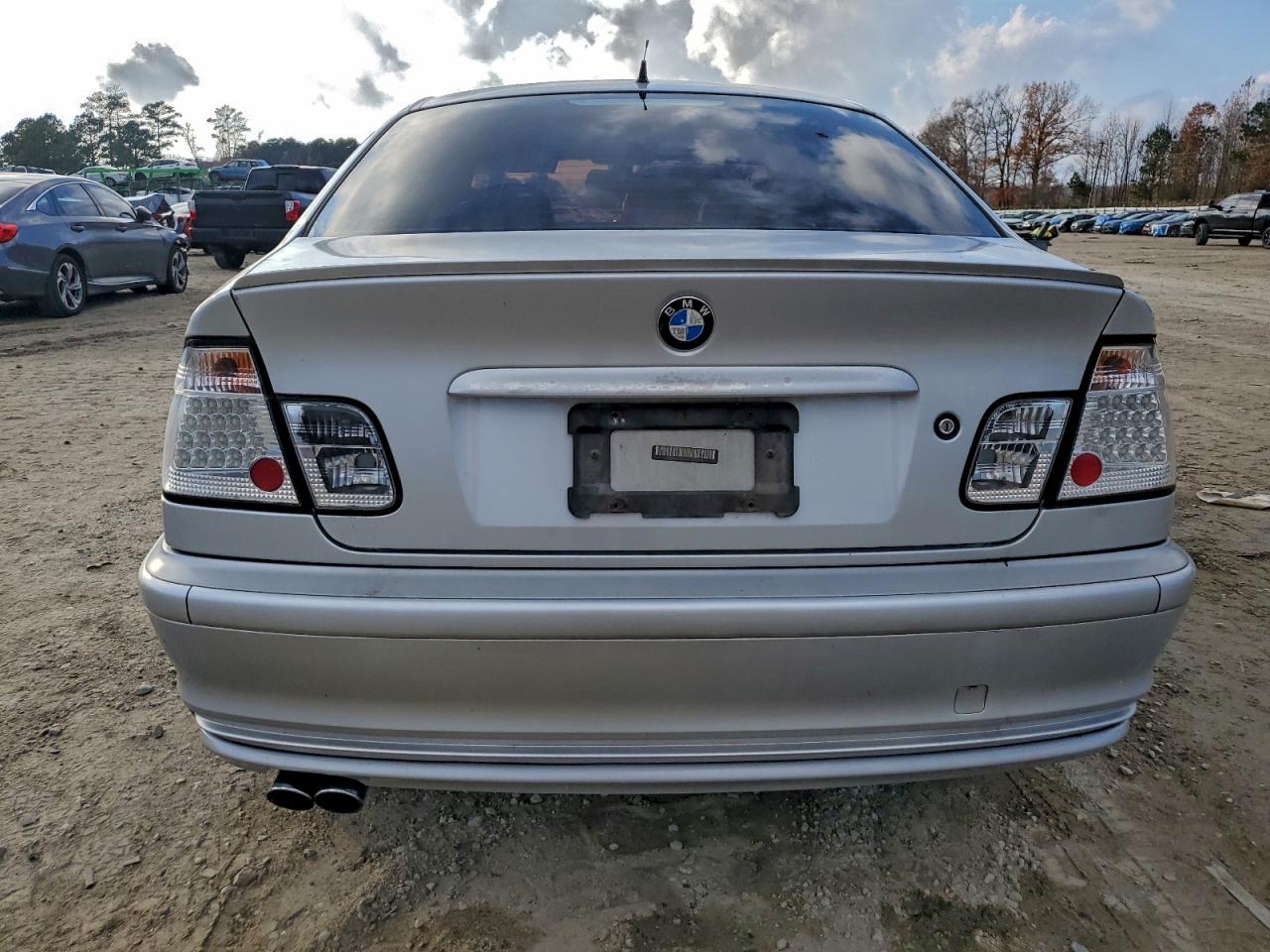 Lot #3303664932 2000 BMW 328I