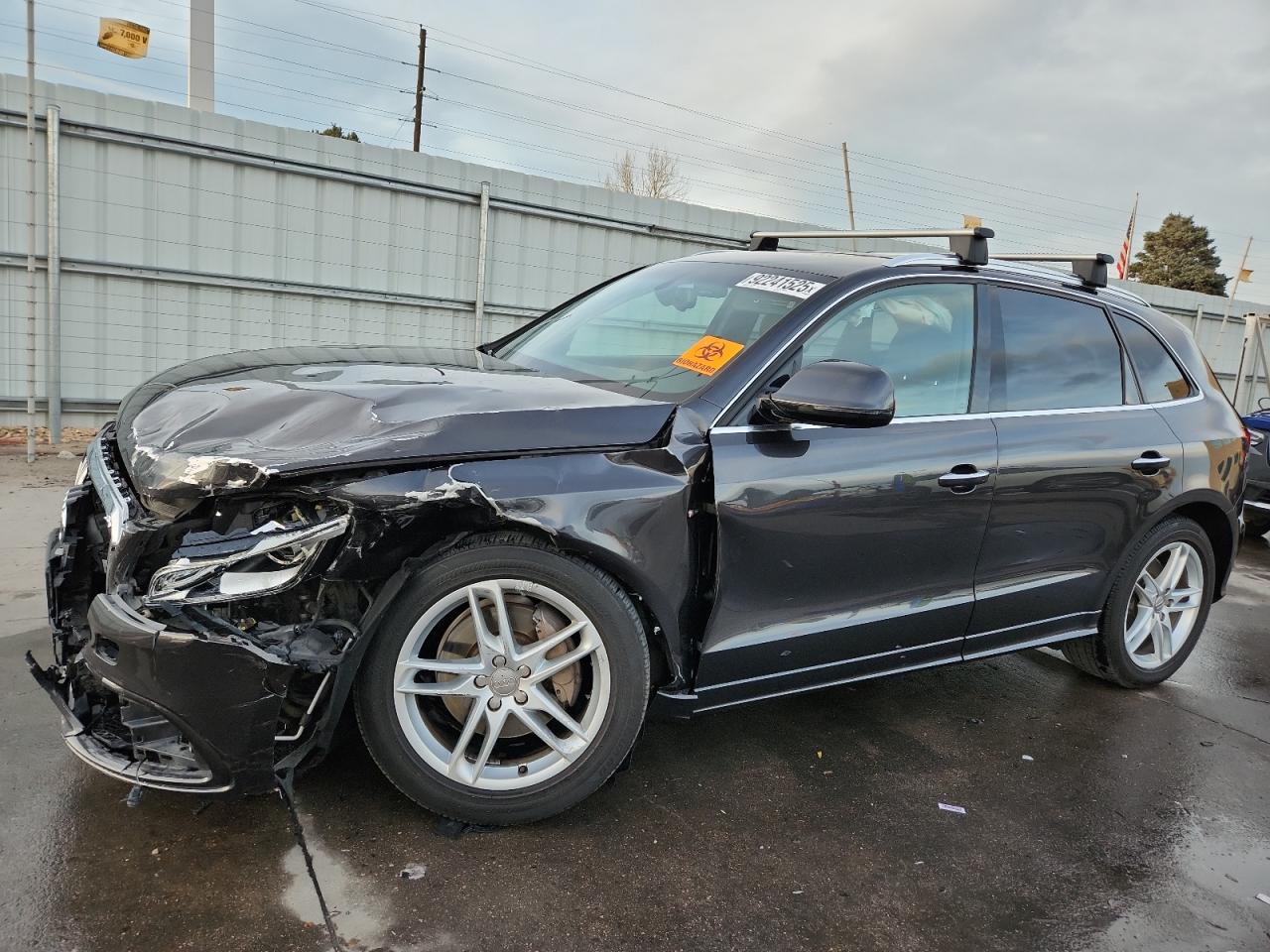 AUDI Q5 PREMIUM PLUS