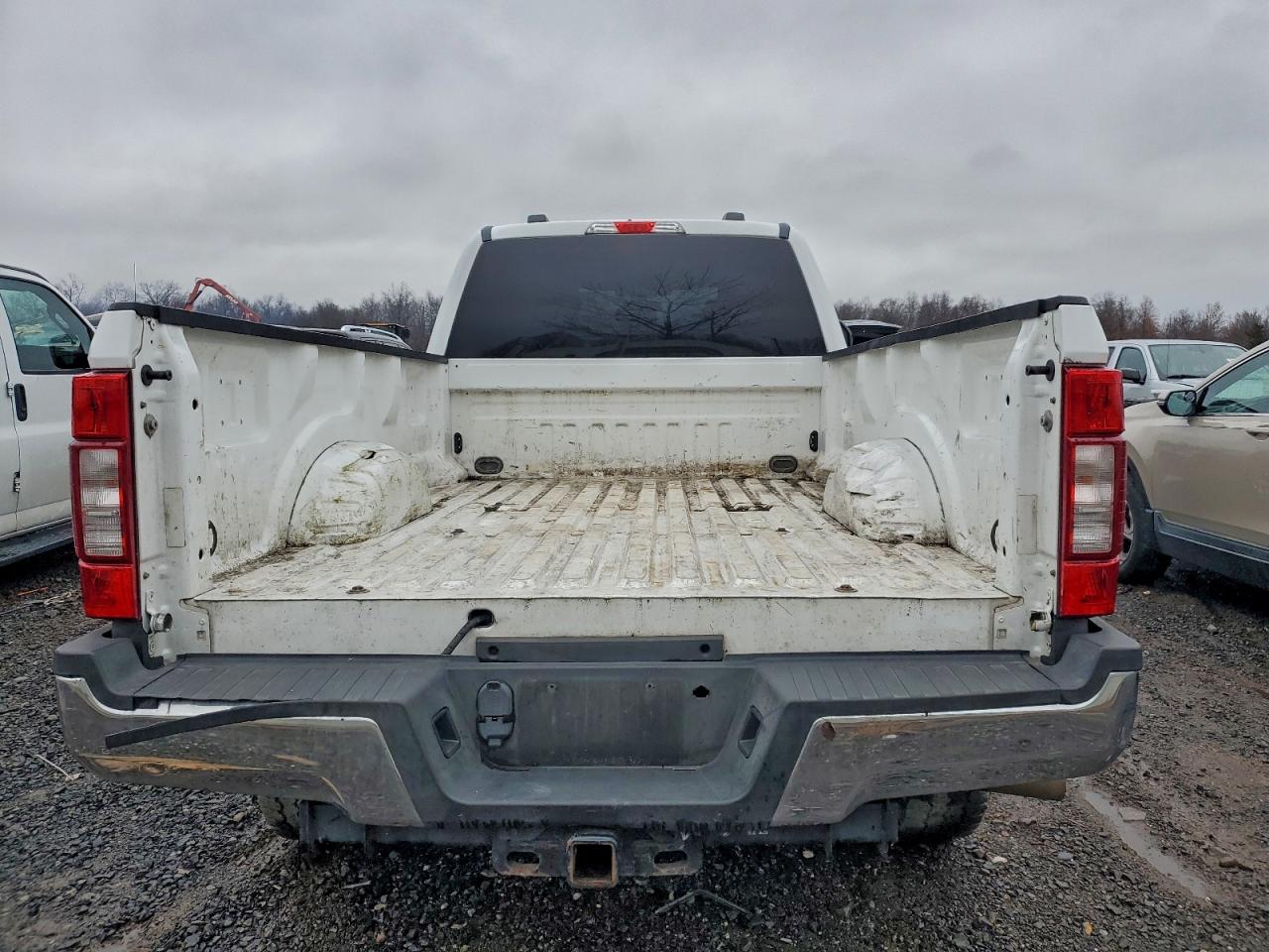 FORD F-350 SUPER DUTY