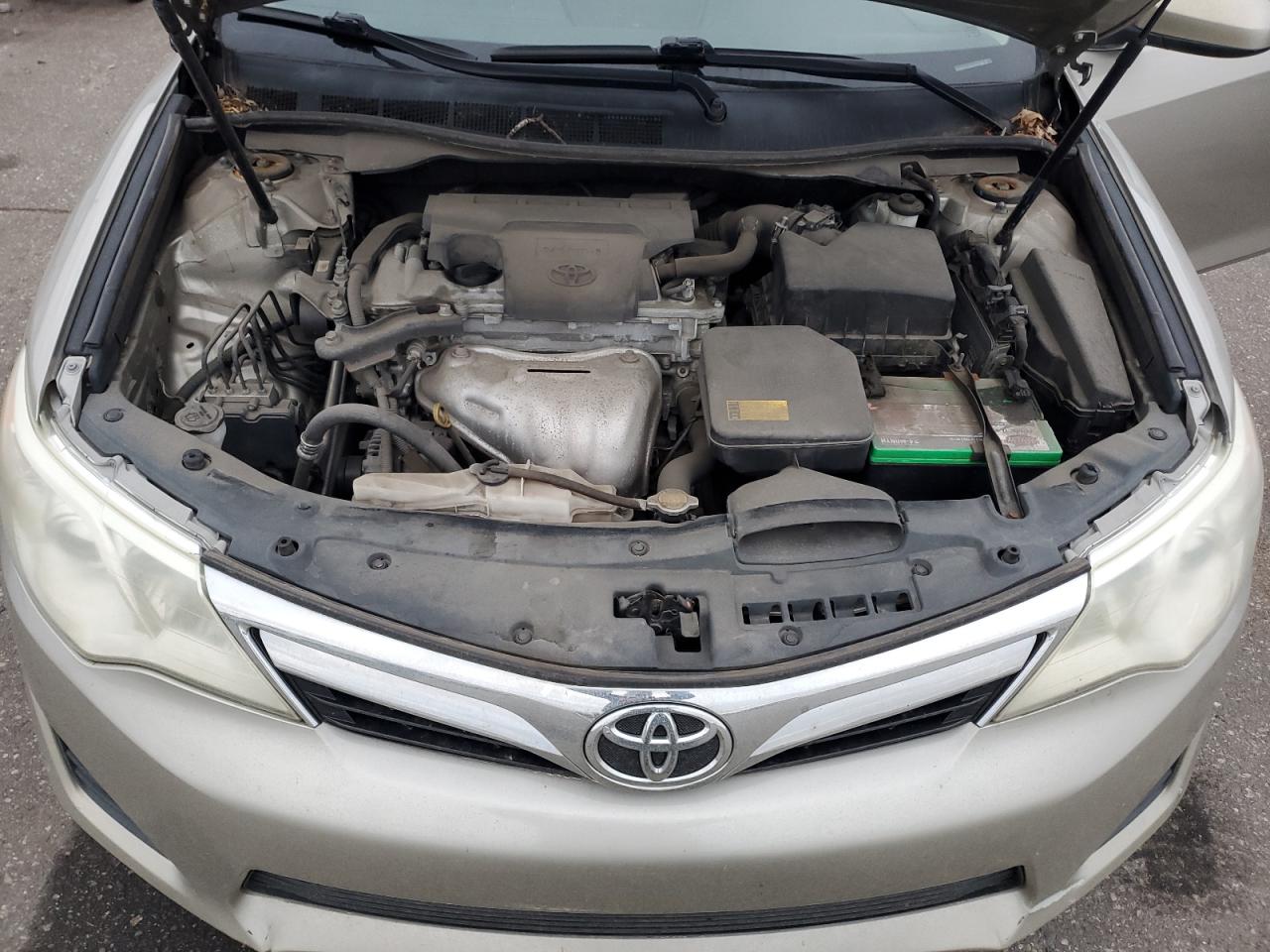 TOYOTA CAMRY L