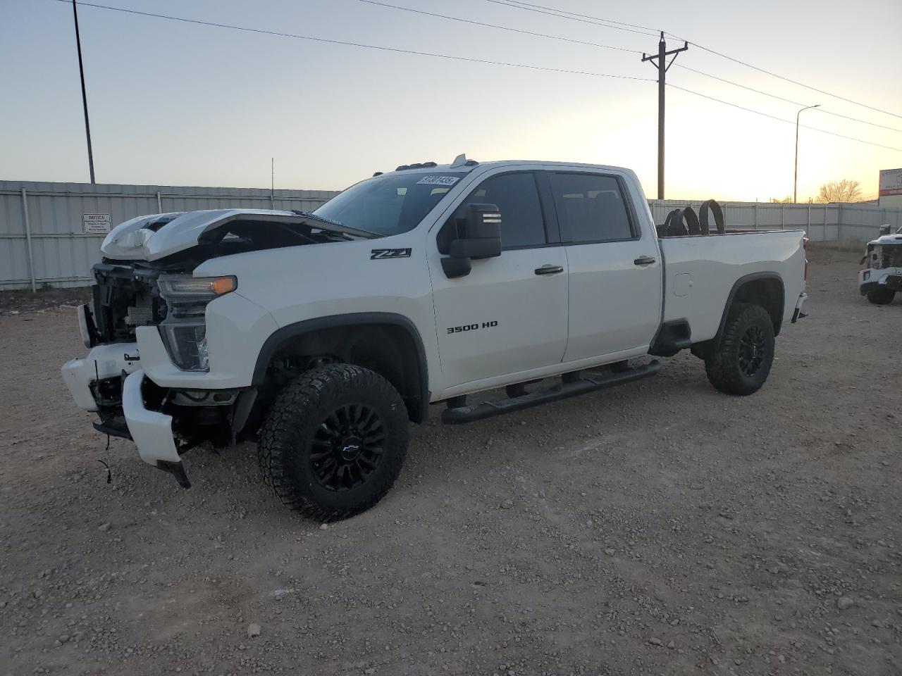 CHEVROLET SILVERADO K3500 LTZ