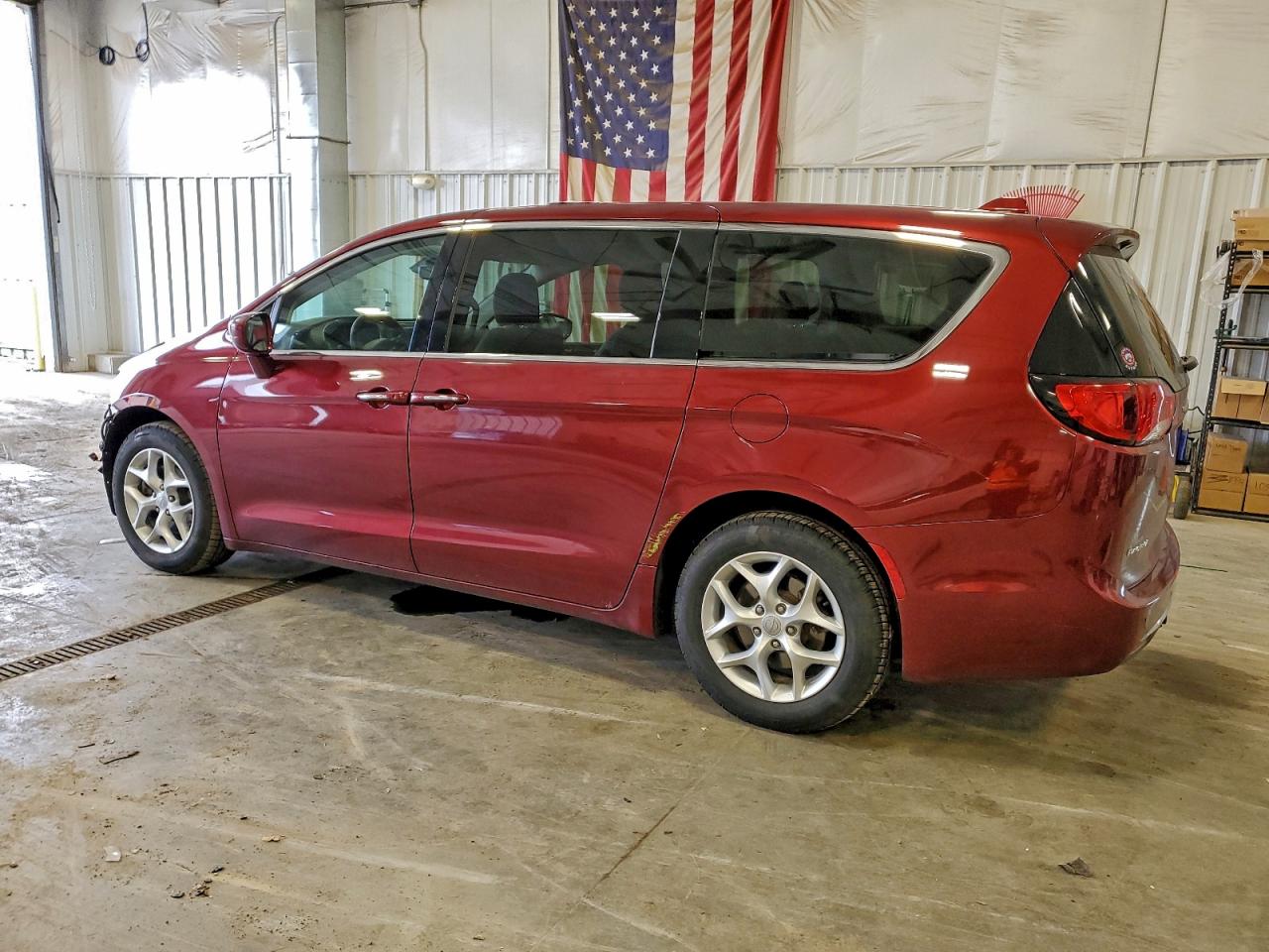 CHRYSLER PACIFICA TOURING PLUS