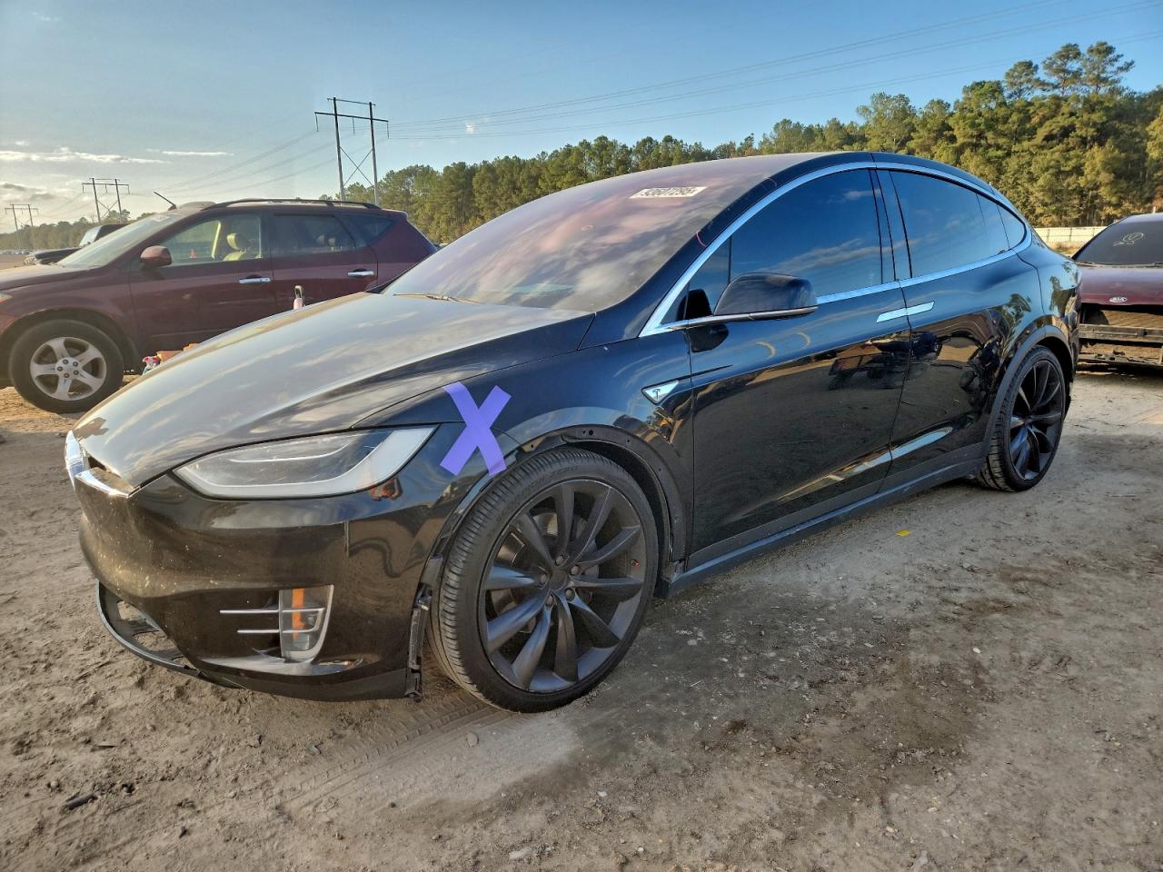 TESLA MODEL X