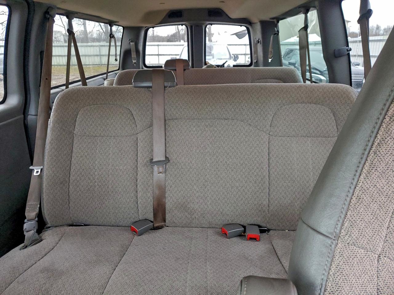 CHEVROLET EXPRESS LT