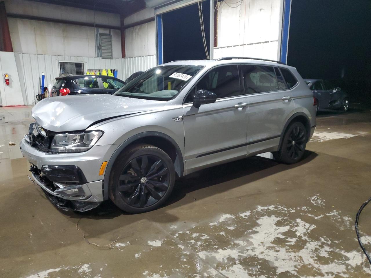 VOLKSWAGEN TIGUAN SE