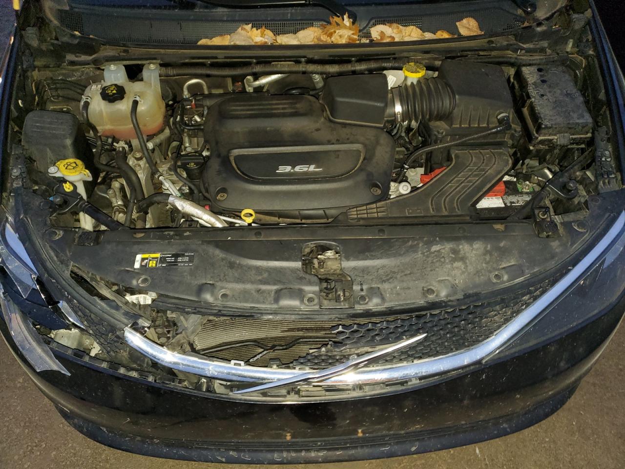 CHRYSLER PACIFICA TOURING