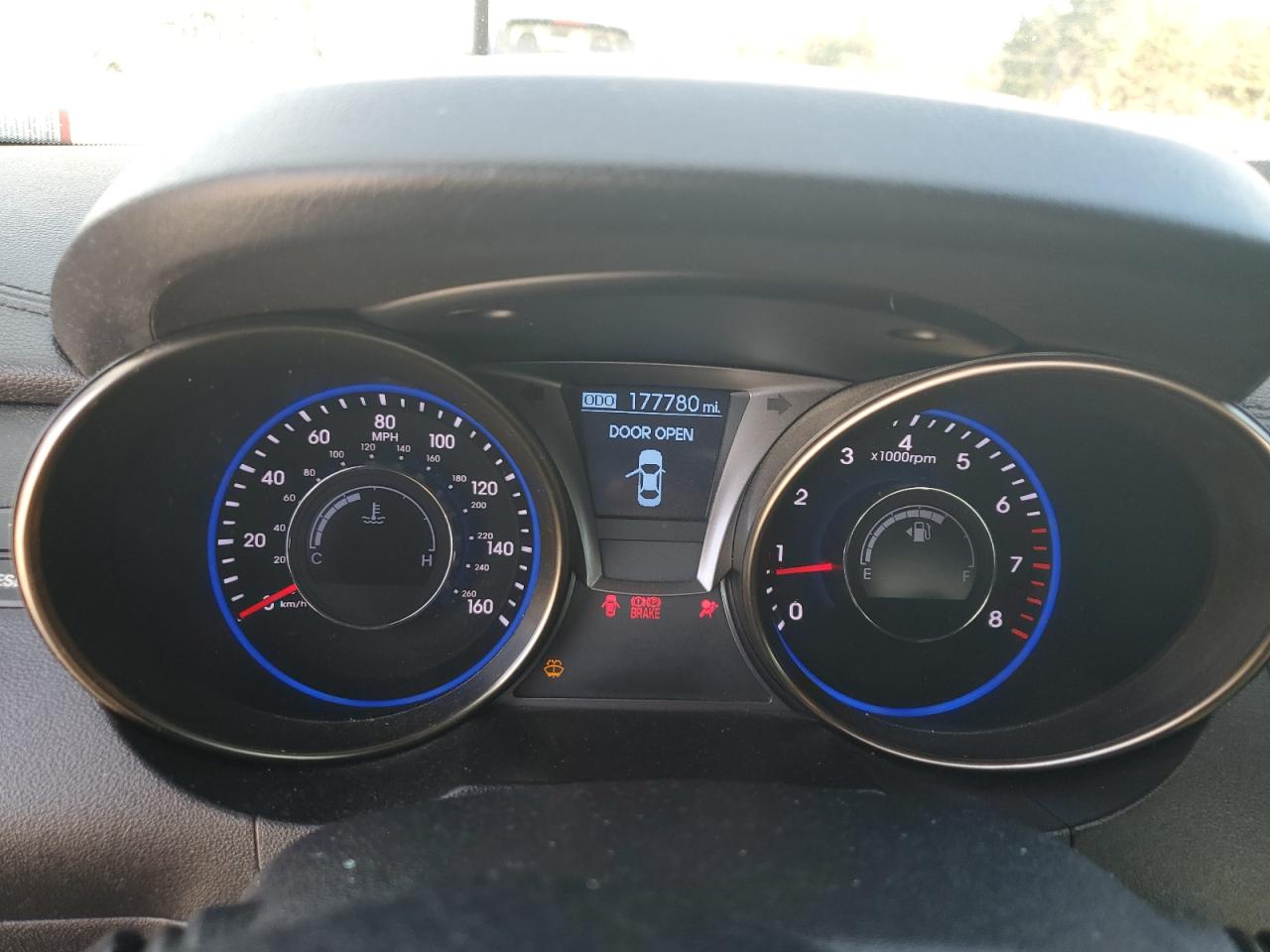 HYUNDAI GENESIS 2.0T