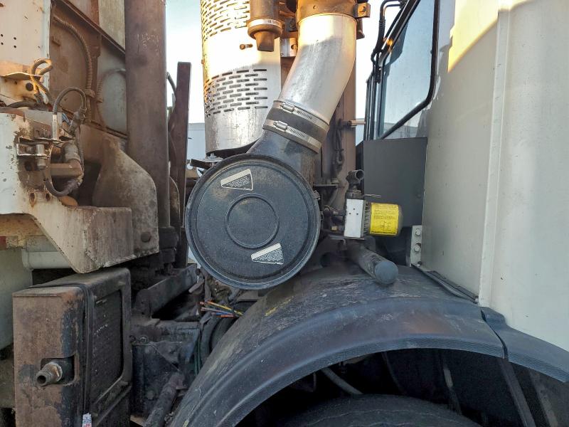 2016 MACK 600 LEU600 #3315852173