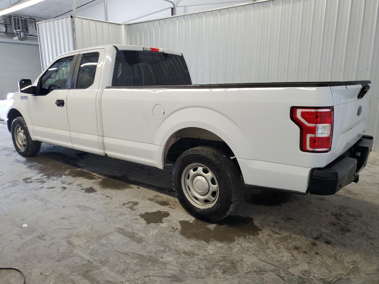 FORD F-150 SUPER CAB