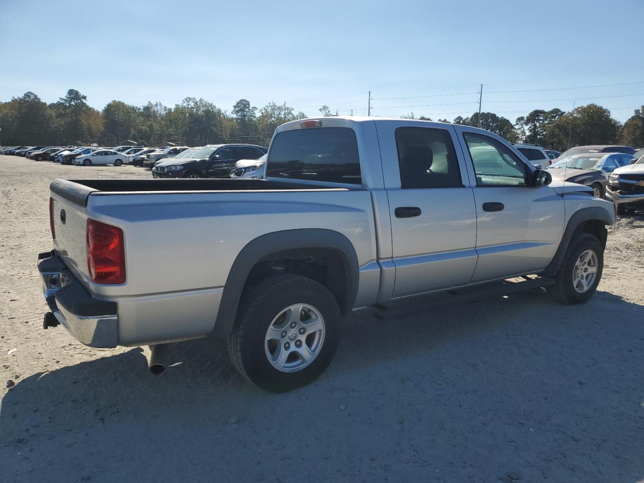 Lot #3301793402 2006 DODGE DAKOTA QUA