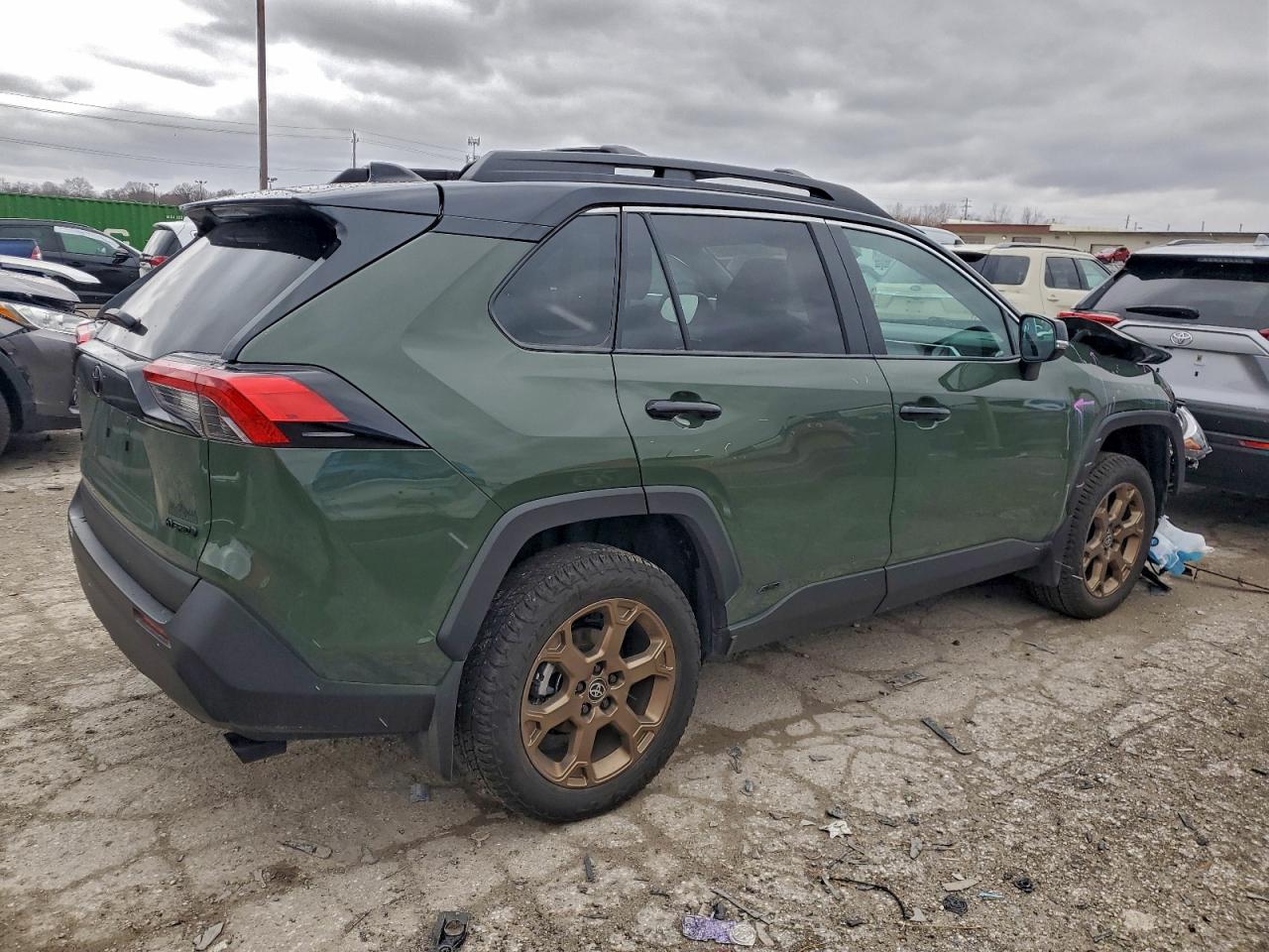 TOYOTA RAV4 WOODLAND EDITION