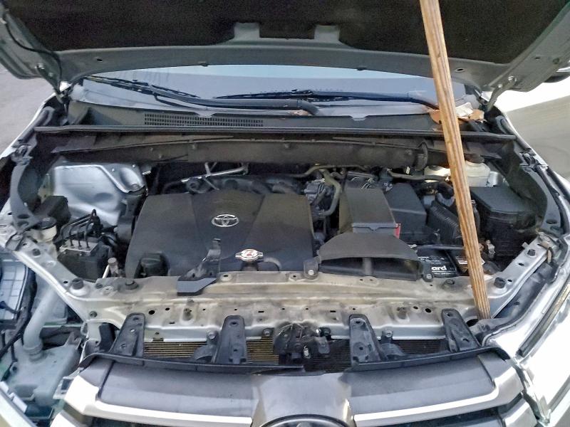 2018 TOYOTA HIGHLANDER #3304753909