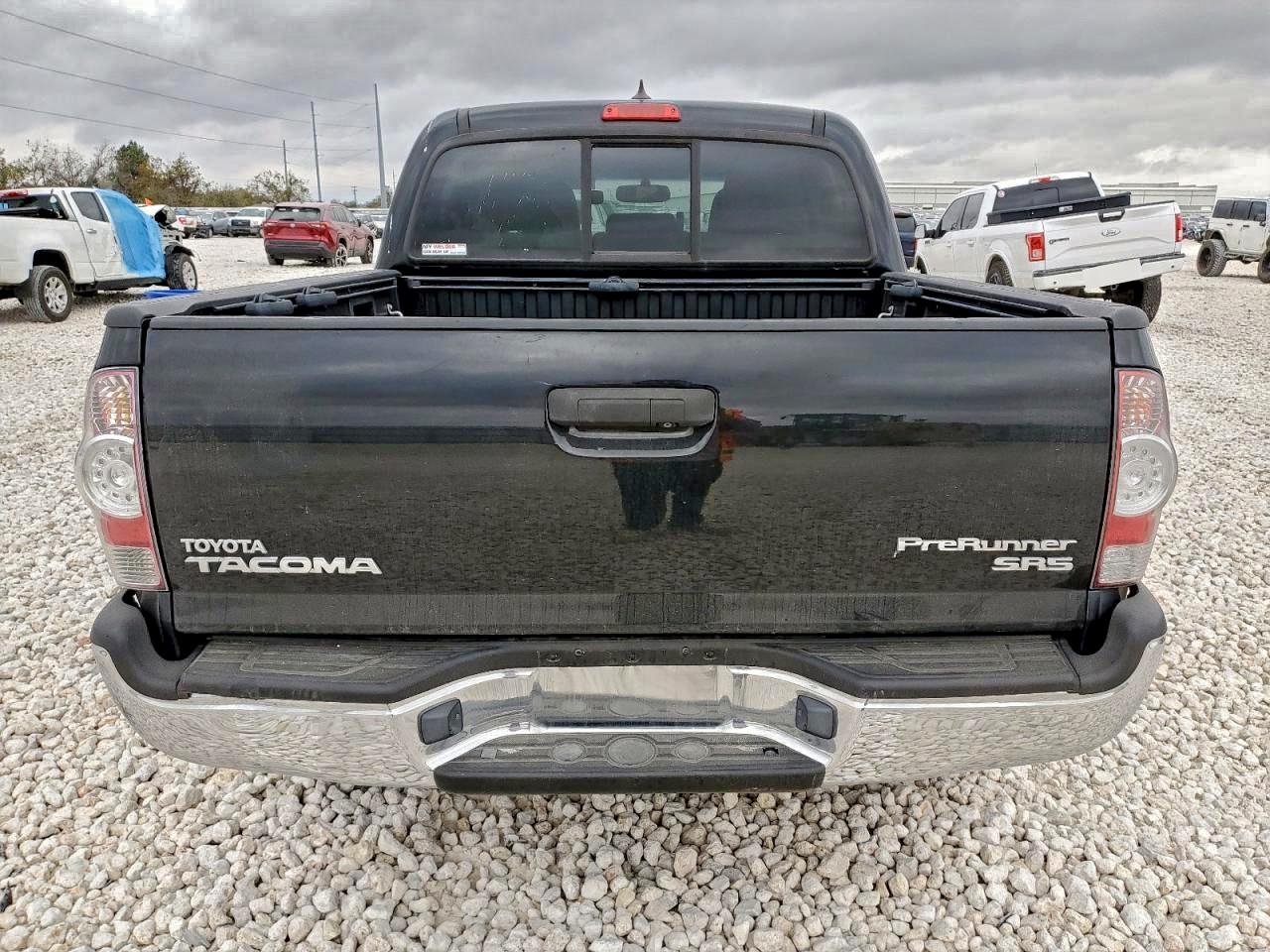 TOYOTA TACOMA DOUBLE CAB