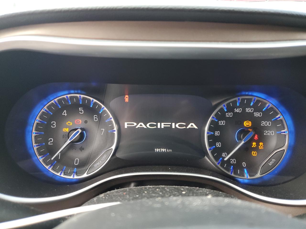 CHRYSLER PACIFICA TOURING L PLUS