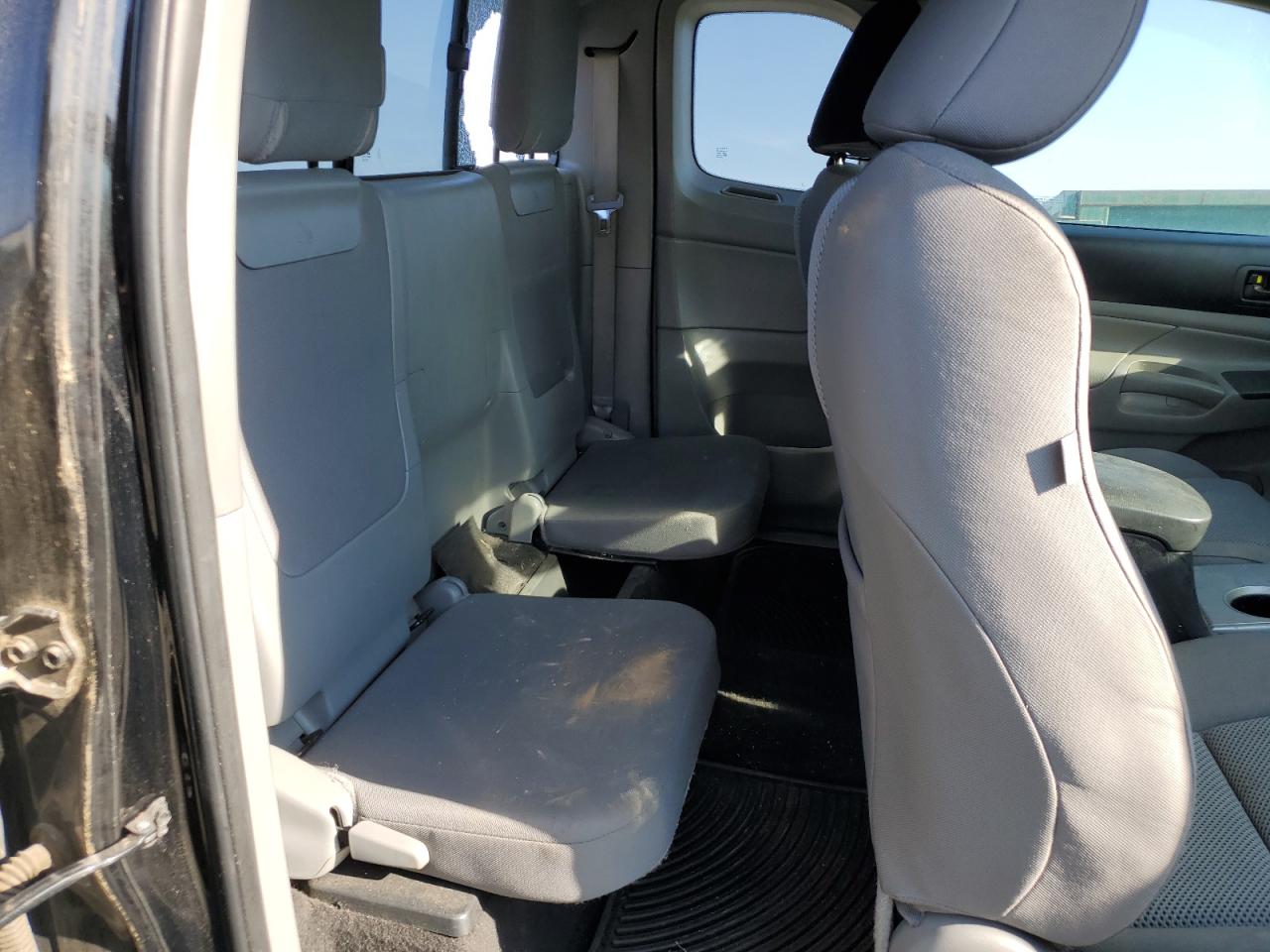 TOYOTA TACOMA PRERUNNER ACCESS CAB