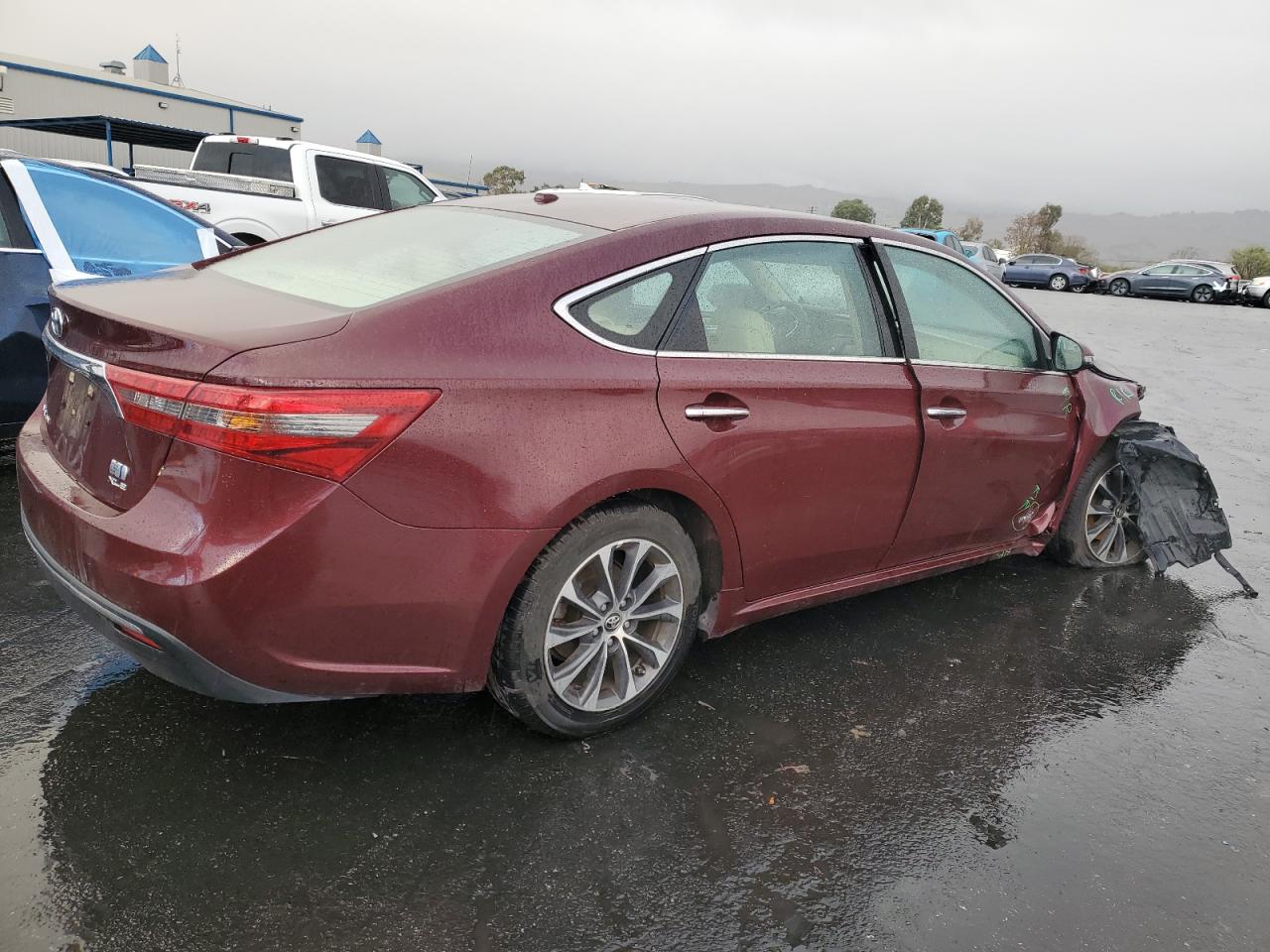 TOYOTA AVALON HYBRID