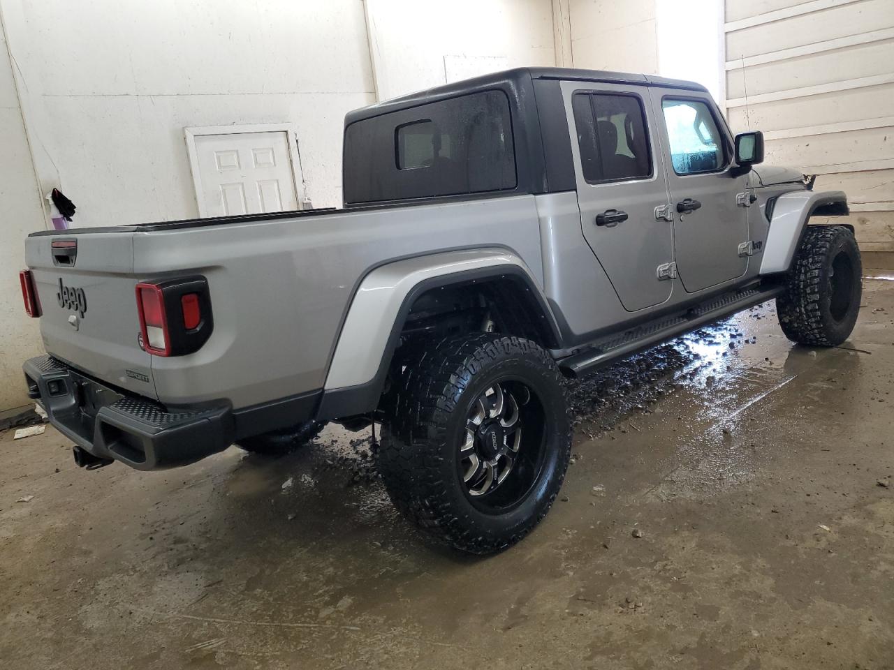 JEEP GLADIATOR SPORT