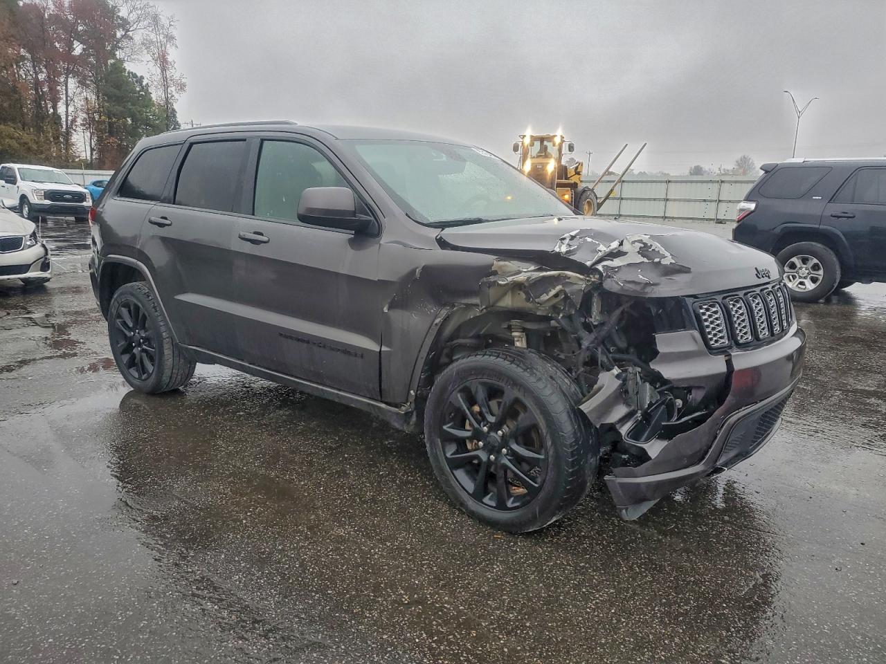 JEEP GRAND CHEROKEE LAREDO