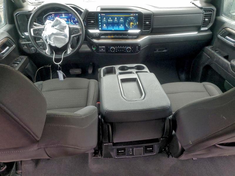 2025 CHEVROLET SILVERADO #3309431982