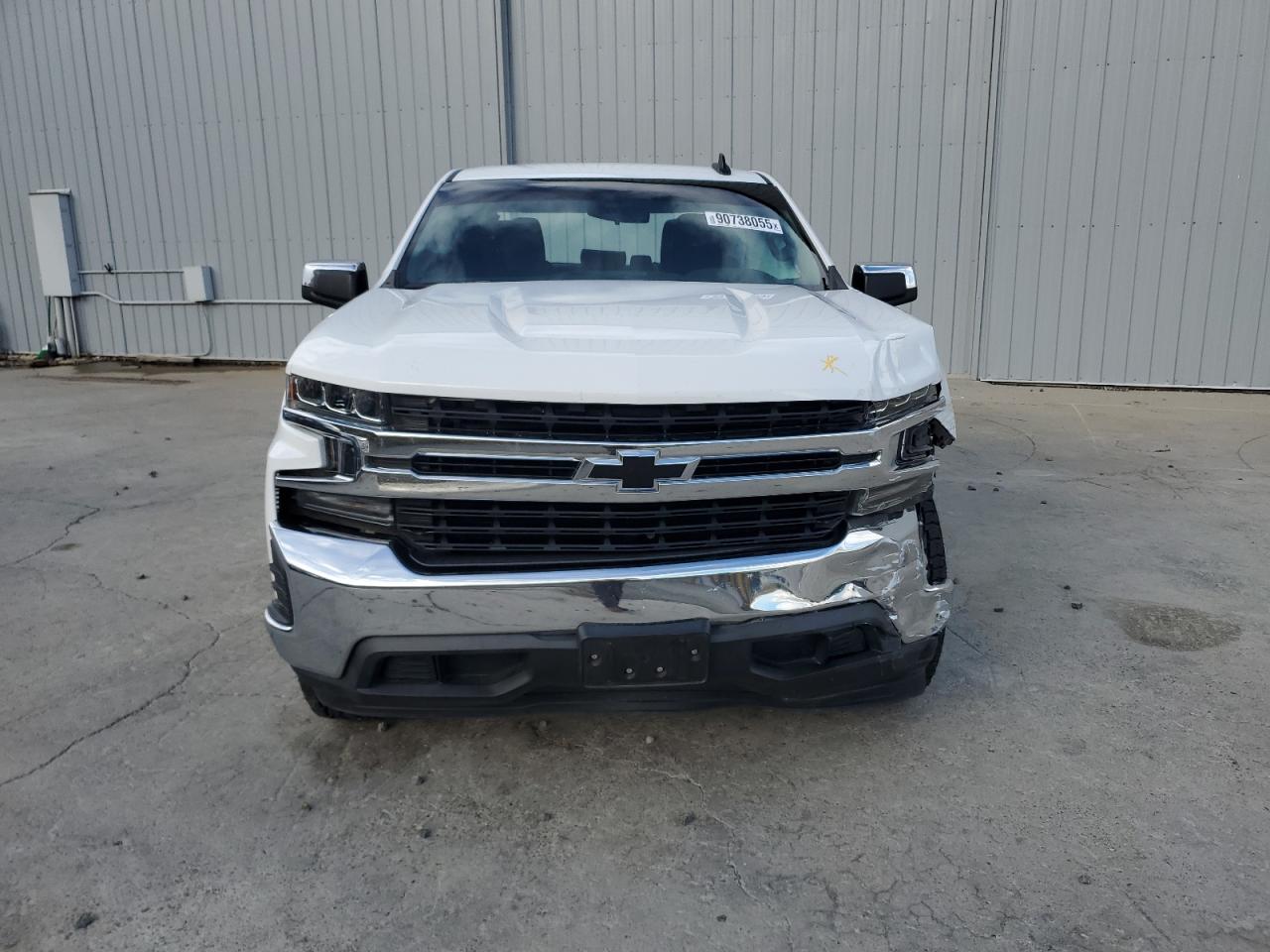 CHEVROLET SILVERADO C1500 LT
