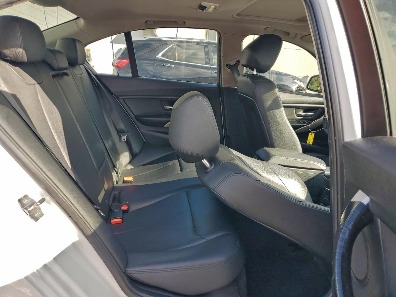 BMW 3 SERIES I XDRIVE