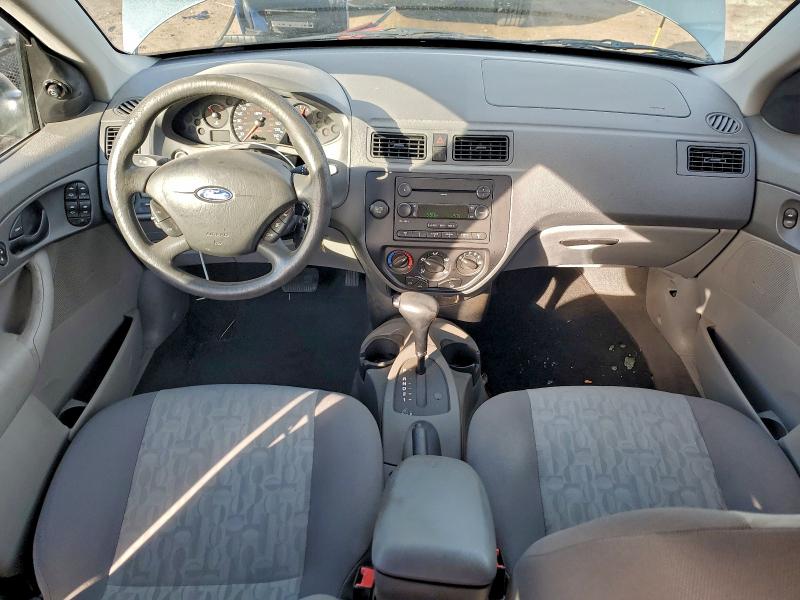 2005 FORD FOCUS ZX4 #3304271953