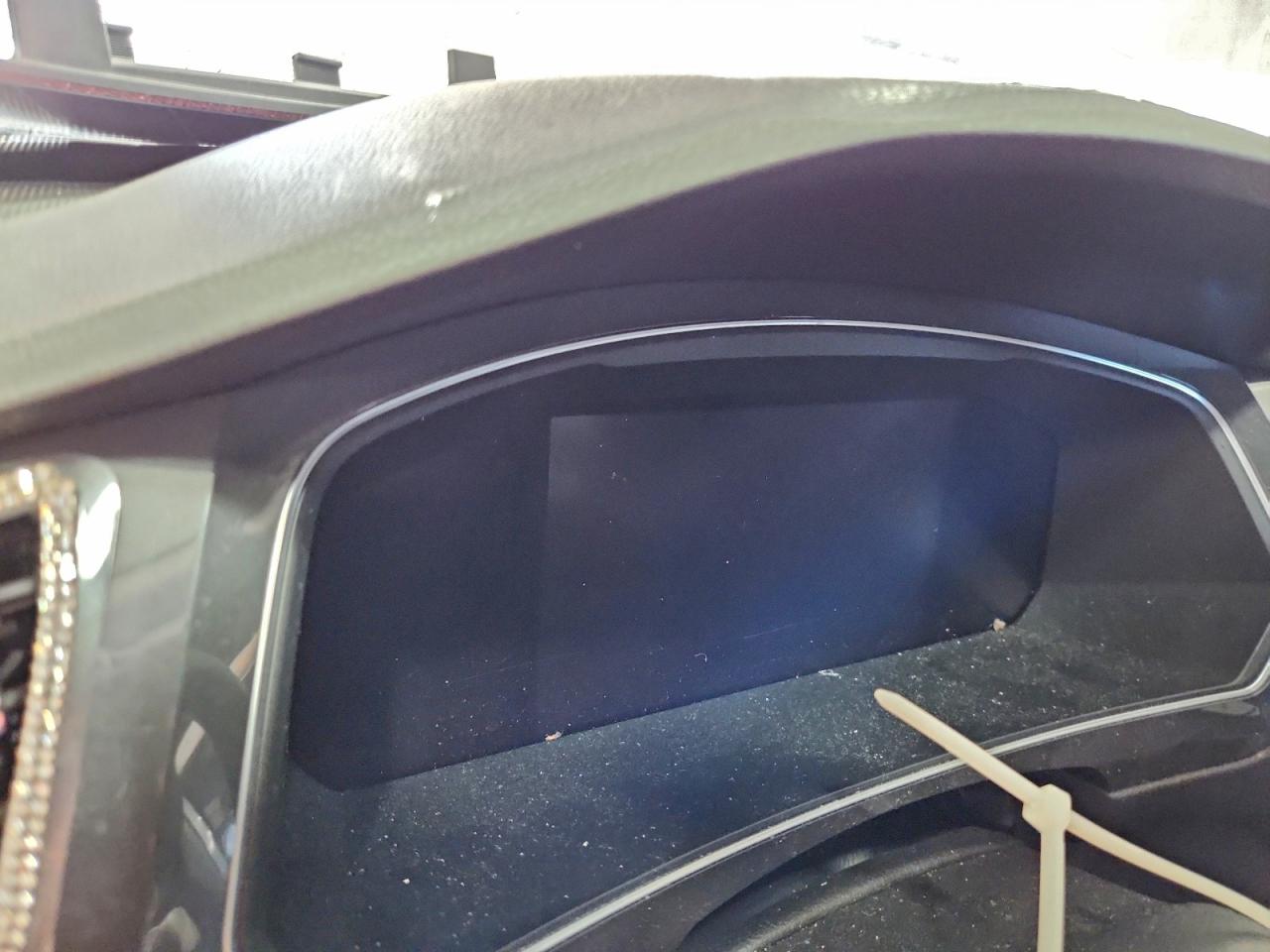 VOLKSWAGEN TIGUAN SE