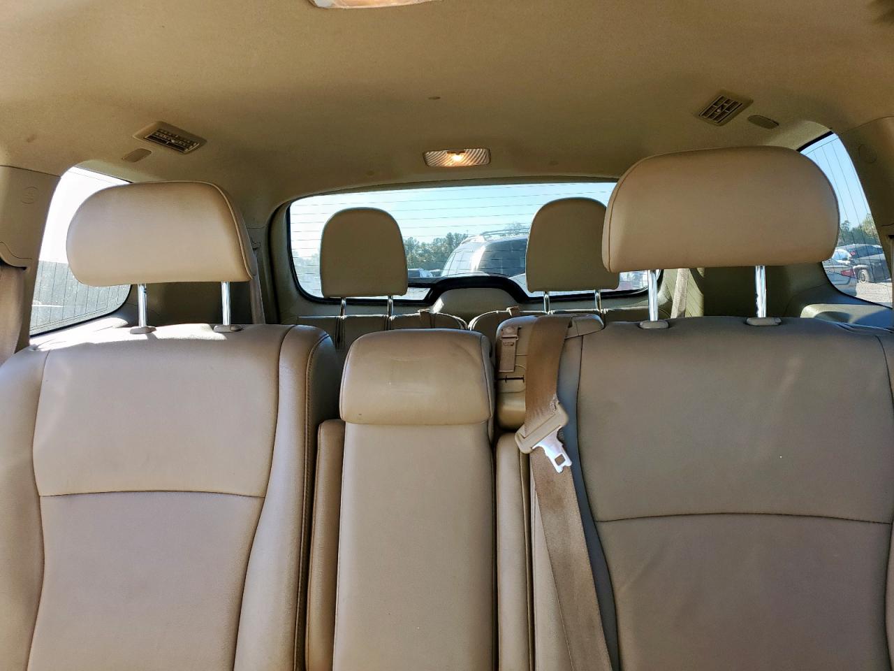 TOYOTA HIGHLANDER BASE