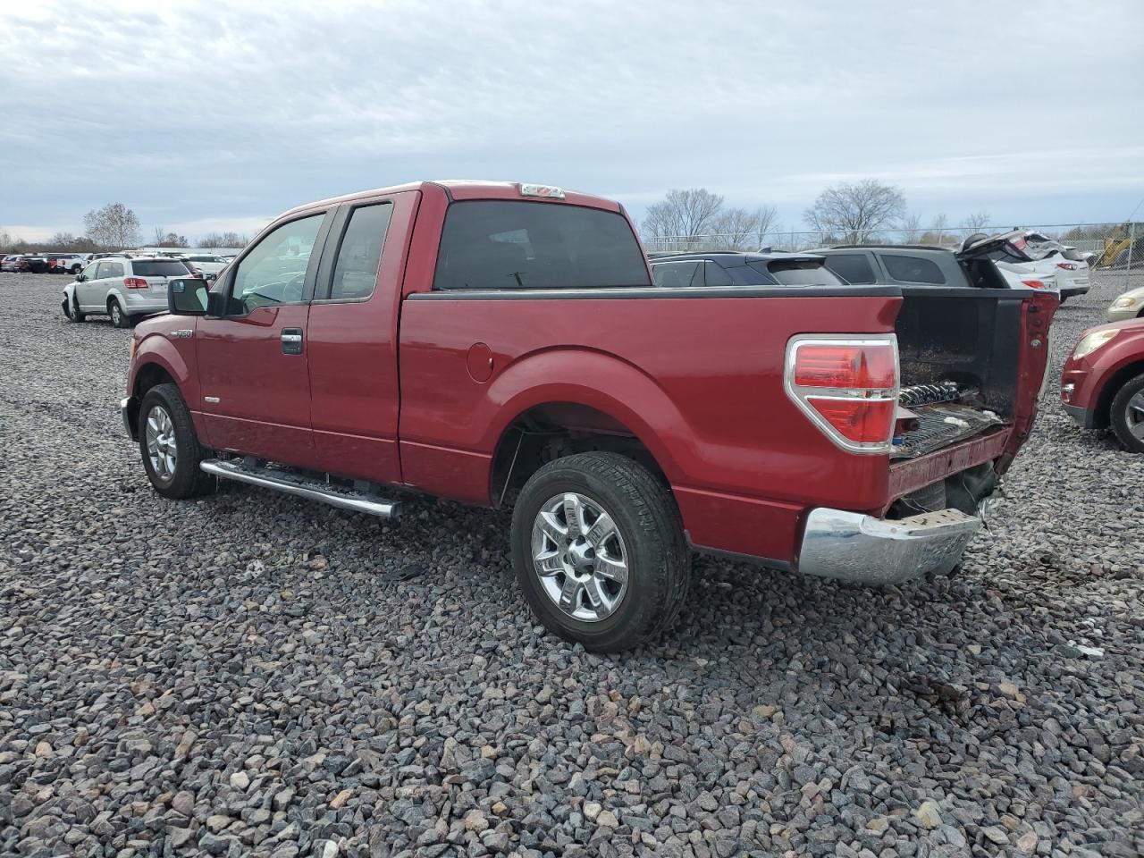 FORD F-150 SUPER CAB